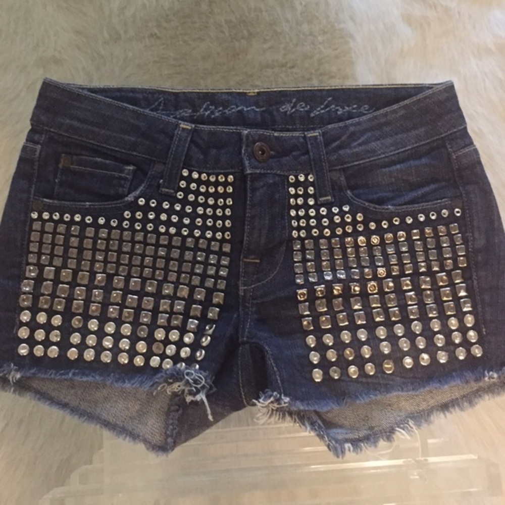 Artisan de luxe jean shorts size 26